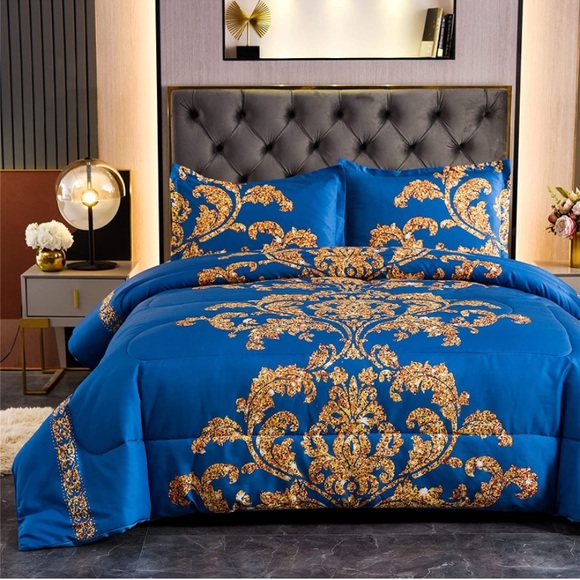 Comforter Set, Modern Luxury Design Hotel Style with Pillow Cases Blue King - Picture 1 of 6